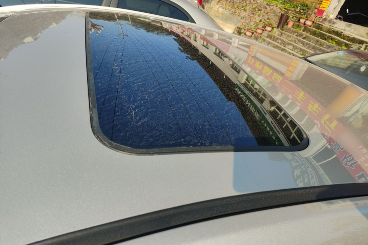 吉利汽车 帝豪 2018款 1.5L CVT向上互联版局部细节57