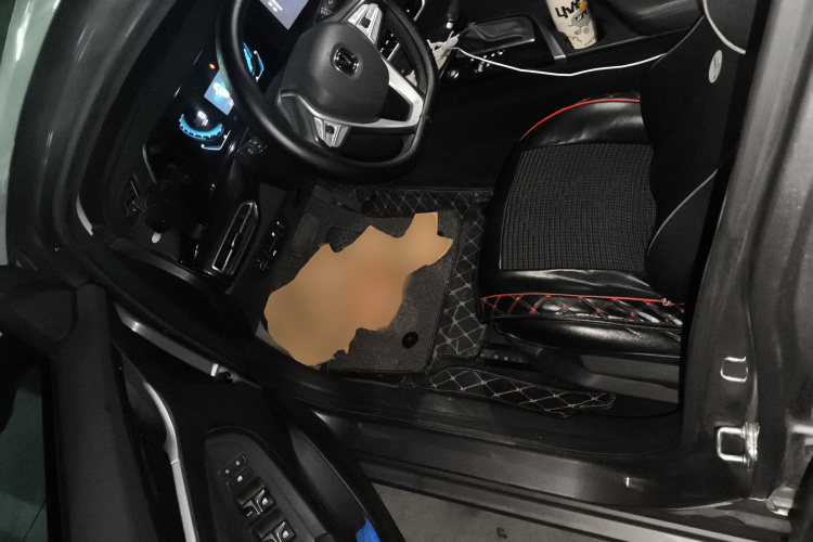 长安 逸动 2020款 PLUS 1.6L GDI 自动豪华型中控内饰19