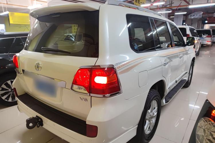 丰田 兰德酷路泽（平行进口） 兰德酷路泽4.0 车身外观7
