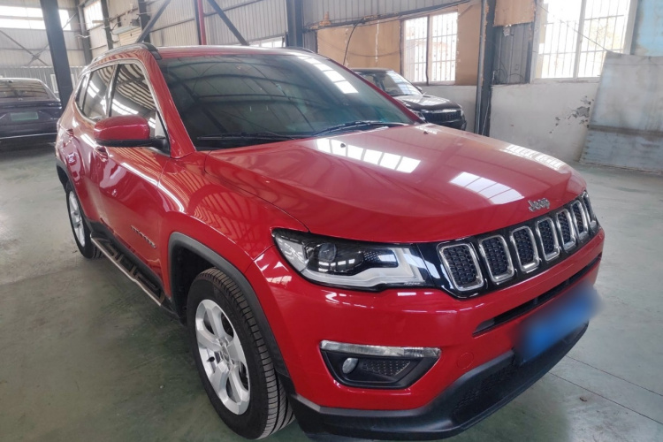 Jeep 指南者 2017款 200T 自动家享版车身外观3