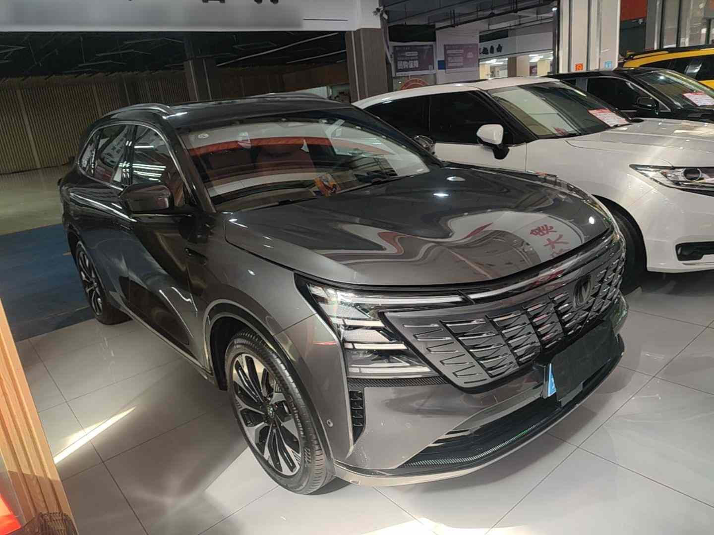 长安CS75 PLUS 2025款 第四代 UItra 2.0T 新蓝鲸 智慧劲擎型(5)
