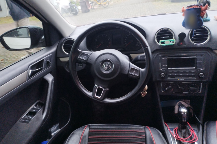 大众 捷达 2016款 1.6L 25周年纪念版中控内饰13