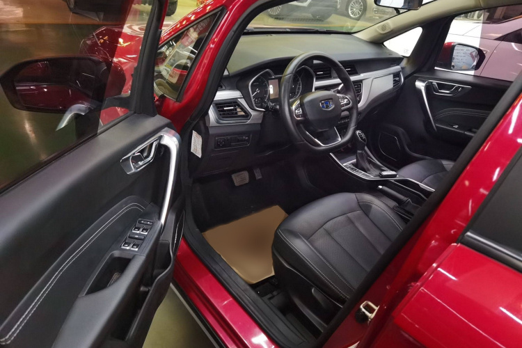 吉利汽车 远景X3 2019款 升级版 1.5L CVT尊贵型中控内饰7003