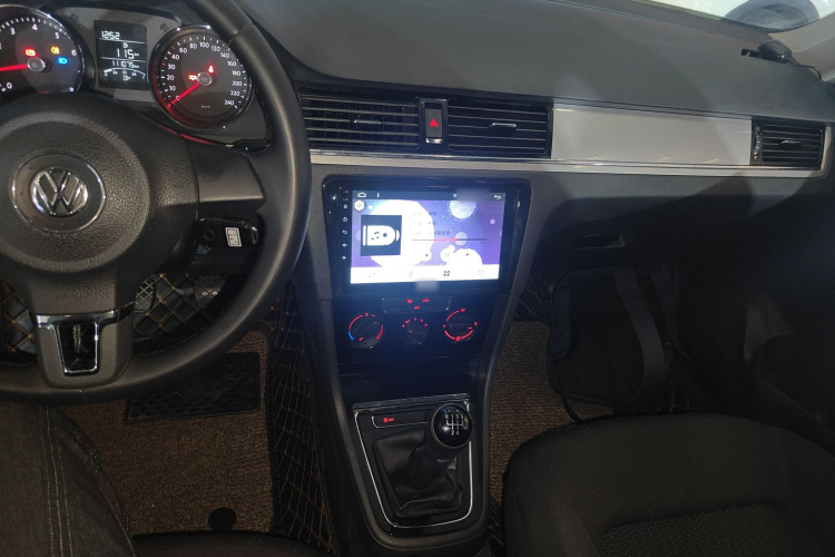 大众 宝来 2015款 质惠版 1.6L 手动时尚型中控内饰7002