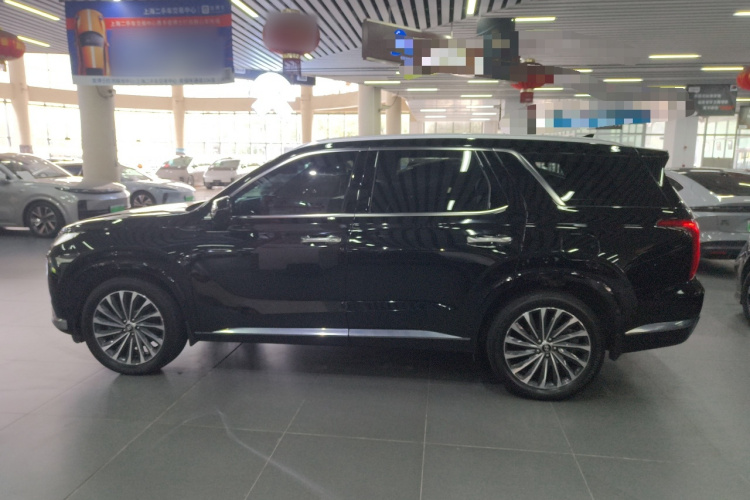 现代 帕里斯帝 2023款 3.5L 自动四驱Calligraphy车身外观4