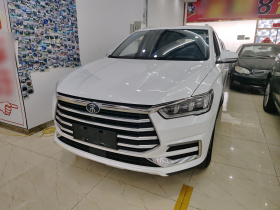 比亚迪 宋Pro 2019款 1.5T 自动精英型