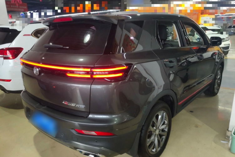 长安CS55PLUS 2021款 蓝鲸版 1.5T DCT豪华型车身外观7