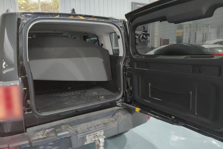 坦克300 2021款 城市版 2.0T 很有型局部细节23