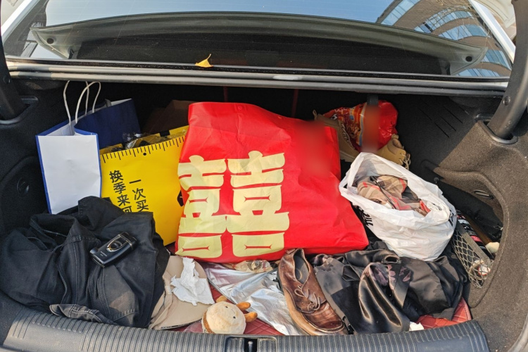 奥迪A4L 2020款 40 TFSI 豪华动感型局部细节23