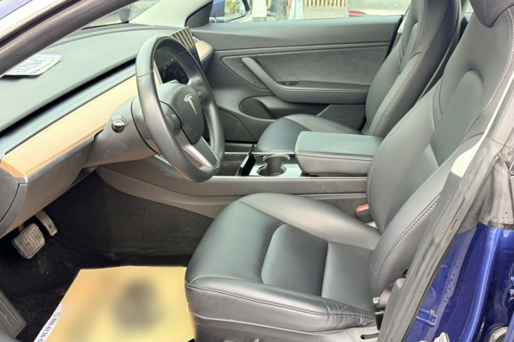 特斯拉 Model 3(进口) 2019款 长续航后驱版中控内饰7002