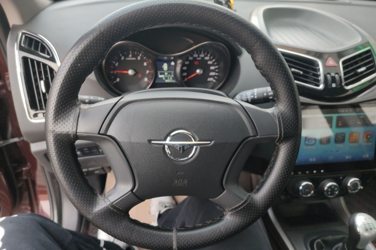 海马S5 2015款 1.6L 手动舒适型局部细节13