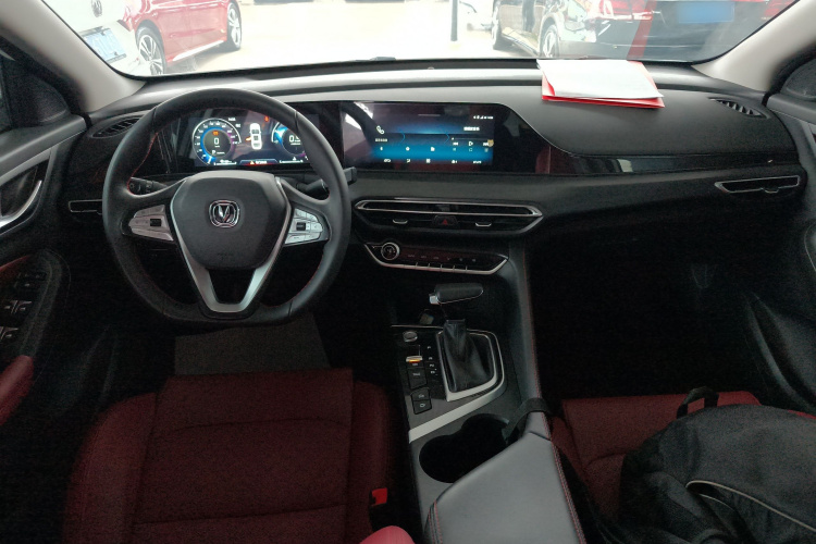 长安 逸动 2020款 PLUS 蓝鲸NE 1.4T GDI DCT旗舰型中控内饰12