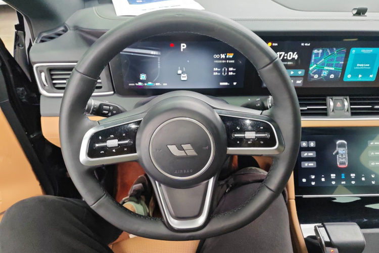 理想汽车 理想ONE 2021款 增程6座版中控内饰13