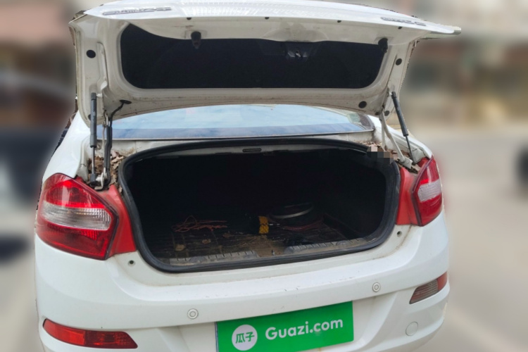 凯翼C3 2015款 1.5L AMT金钻版中控内饰23