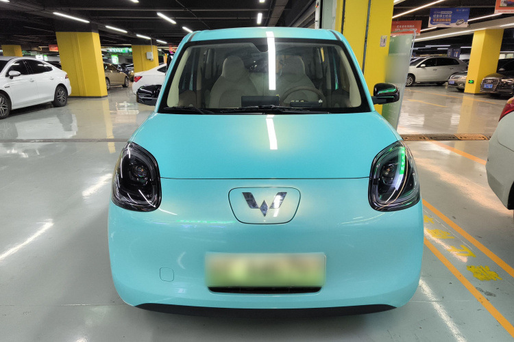 五菱汽车 宏光MINIEV 2025款 四门版 臻享款车身外观2