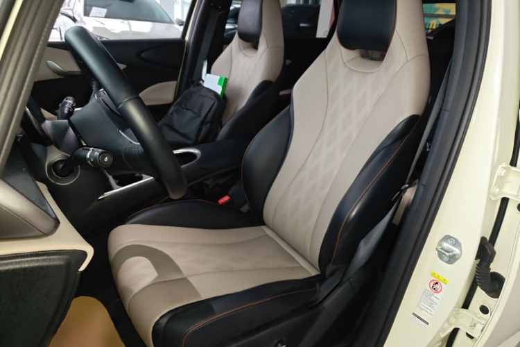 比亚迪 海豚 2024款 荣耀版 420km 自由版局部细节19