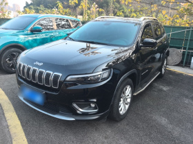 Jeep 自由光 2019款 2.0T 两驱智享版 国VI