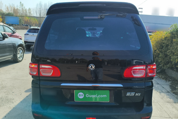 东风风行 菱智 2020款 M5L 1.6L 豪华型 7座车身外观6004