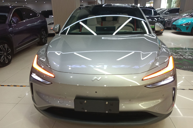 乐道L60 2024款 60kWh 后驱版车身外观2