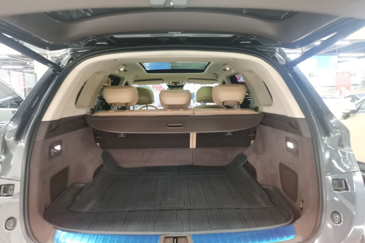 鸿蒙智行 问界M7 2024款 1.5T 后驱Plus版 5座局部细节23