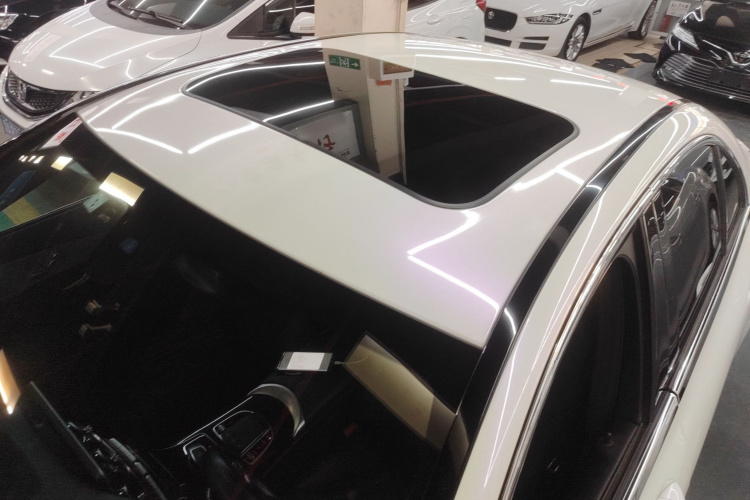 奔驰C级 2020款 C 260 运动版局部细节57