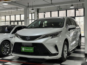 丰田 格瑞维亚 2023款 2.5L混动 舒适版