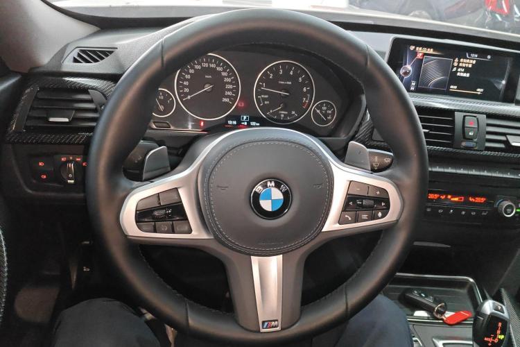 宝马3系GT 2013款 320i 领先型局部细节13