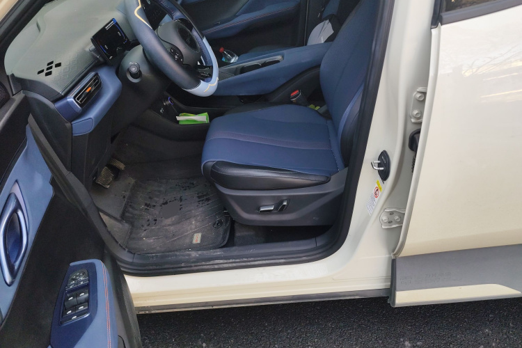 比亚迪 海鸥 2025款 405km 飞翔版中控内饰19