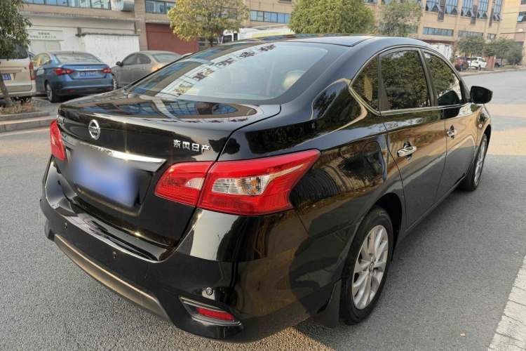 日产 轩逸 2022款 经典 1.6XE CVT舒适版车身外观6005