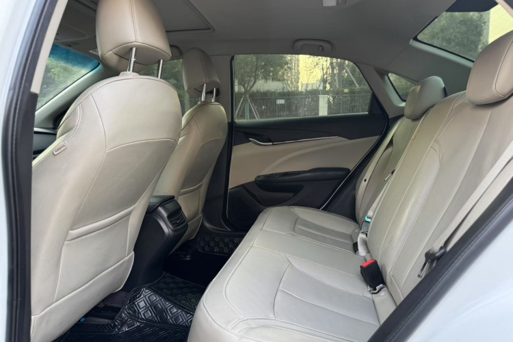 别克 英朗 2018款 15T 双离合精英型 国V中控内饰7004