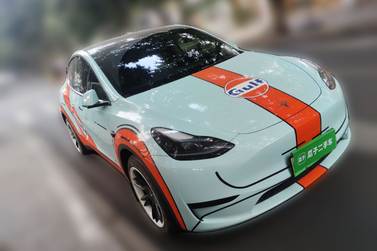 特斯拉 Model Y 2024款 后轮驱动版车身外观3