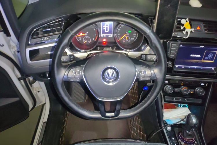 大众 2018款 途安L 280TSI DSG拓界版 7座 国VI中控内饰13