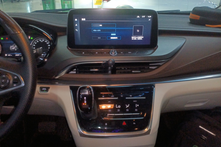 别克GL8 2022款 陆上公务舱 652T 豪华型局部细节16