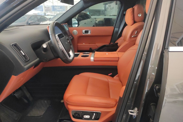 理想汽车 理想L7 2023款 Pro中控内饰19