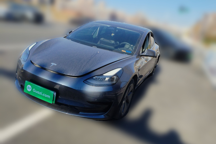 特斯拉 Model 3 2021款 标准续航后驱升级版车身外观1