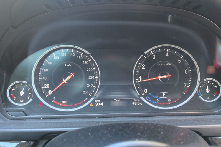 宝马5系 2017款 525Li 豪华设计套装局部细节14