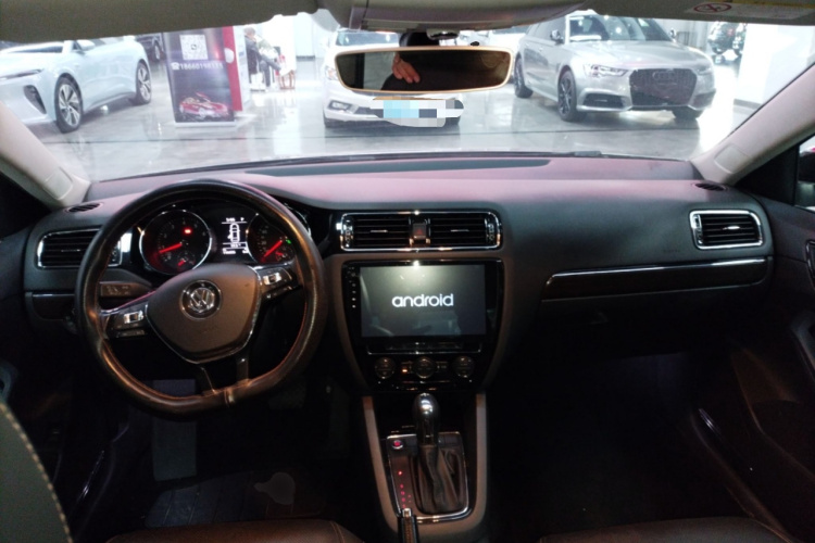 大众 速腾 2017款 230TSI 自动豪华型中控内饰12