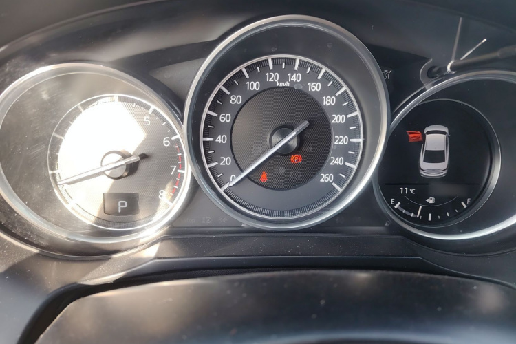 马自达 阿特兹 2018款 2.5L 蓝天尊崇科技限量版局部细节14