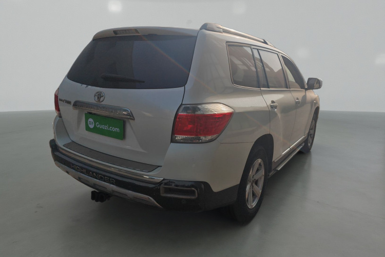 丰田 汉兰达 2012款 2.7L 两驱7座精英版车身外观7