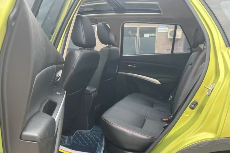 铃木 锋驭 2014款 1.6L CVT四驱尊贵型中控内饰7003