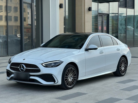 奔驰C级 2023款 改款二 C 260 L 运动版