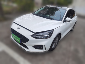 福特 福克斯 2021款 两厢 EcoBoost 180 自动锋潮型