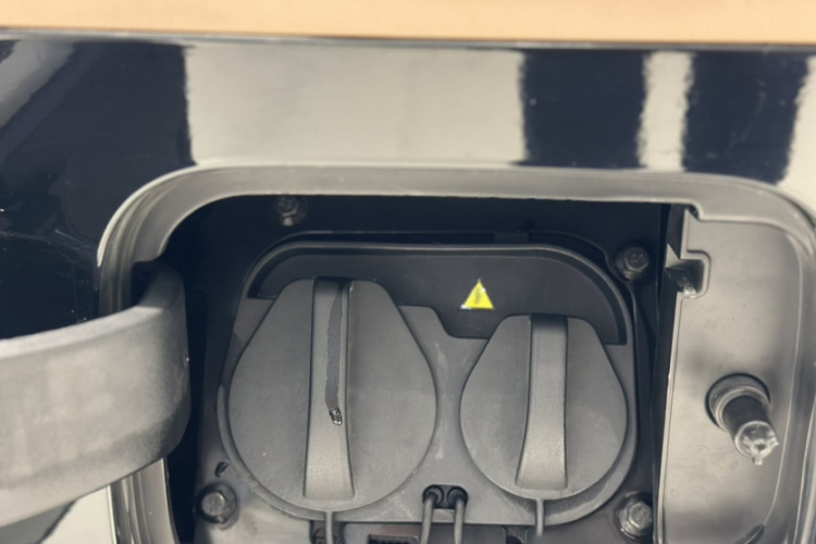 吉利银河 2024款 熊猫mini 200km 耐力熊局部细节9002