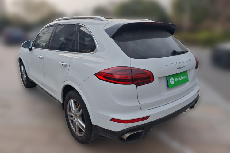保时捷 2016款 Cayenne Platinum Edition 3.0T车身外观6003