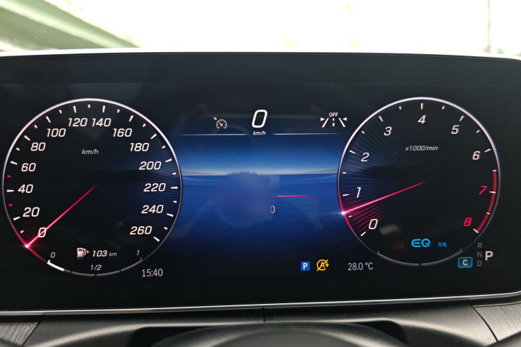 奔驰C级 2022款 改款 C 200 L 运动版局部细节14