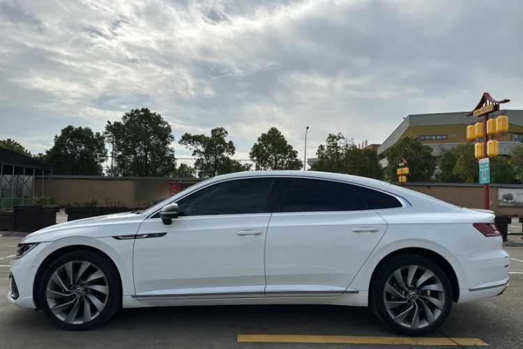 一汽-大众CC 2021款 380TSI 夺目版车身外观6004