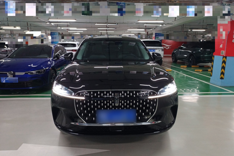 林肯 冒险家 2023款 2.0T 两驱尊雅版车身外观2