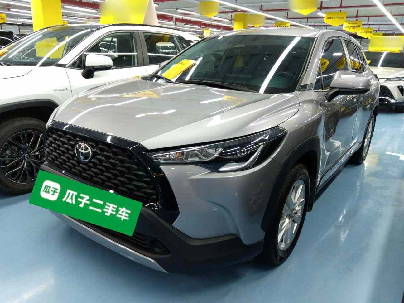 丰田 卡罗拉锐放 2024款 2.0L 先锋版(2)