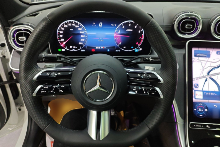 奔驰C级 2023款 改款 C 260 L 运动版中控内饰13