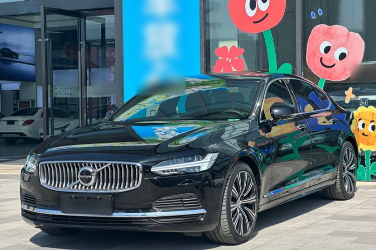 沃尔沃S90新能源 2022款 T8 E驱混动 智雅豪华版车身外观6001